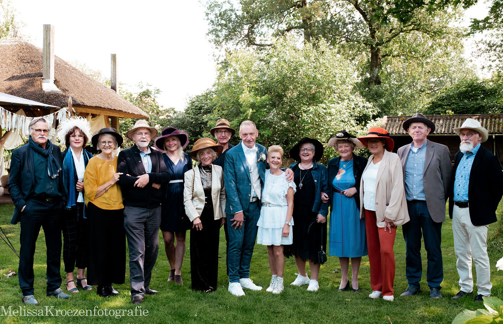 Dorcas-collega's op de bruiloft