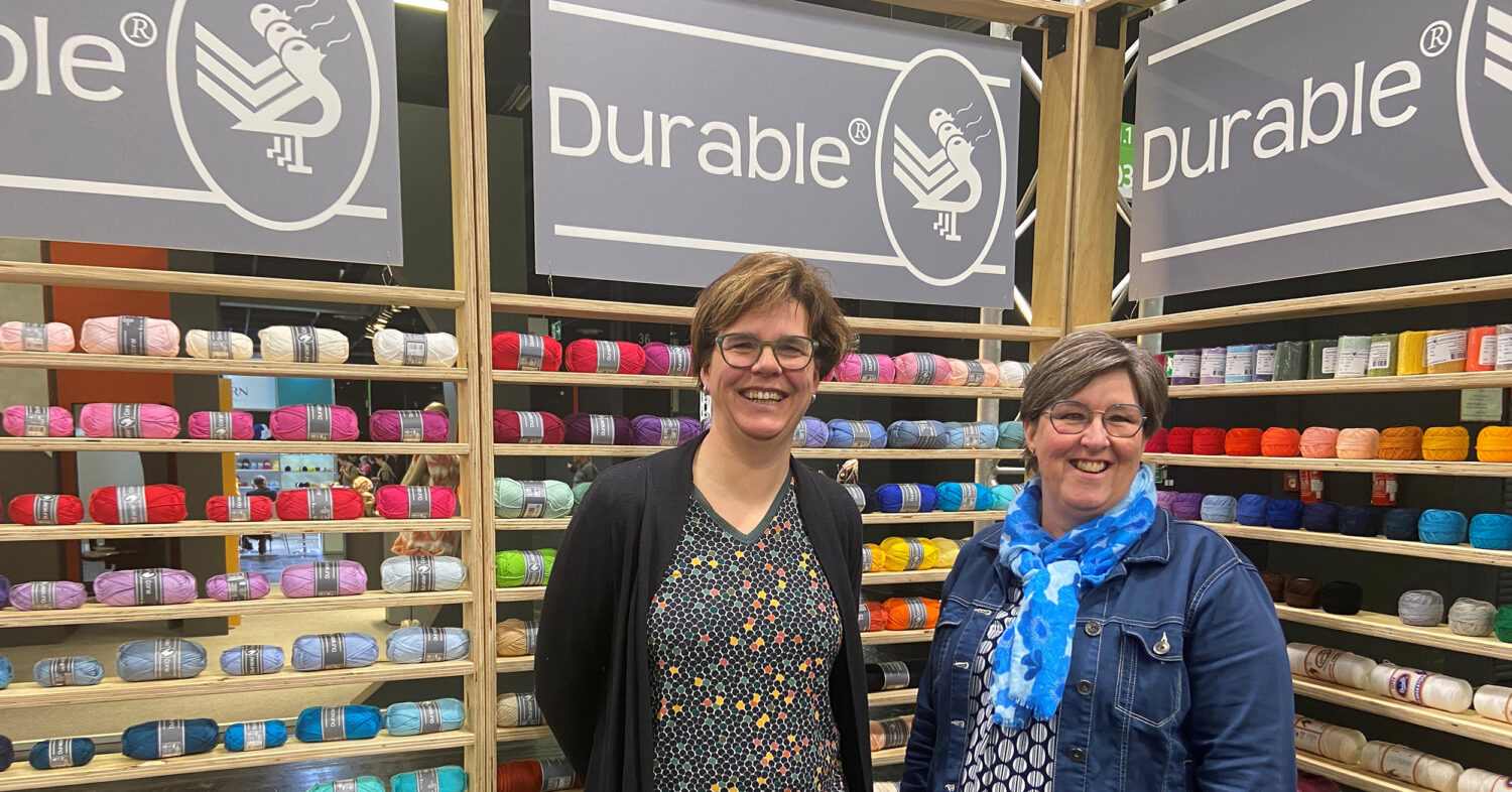 Jolanda en Naomi van Haakplein